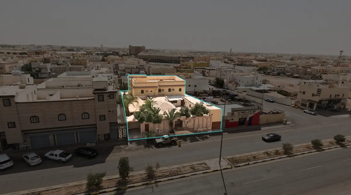 مزاد الشروق