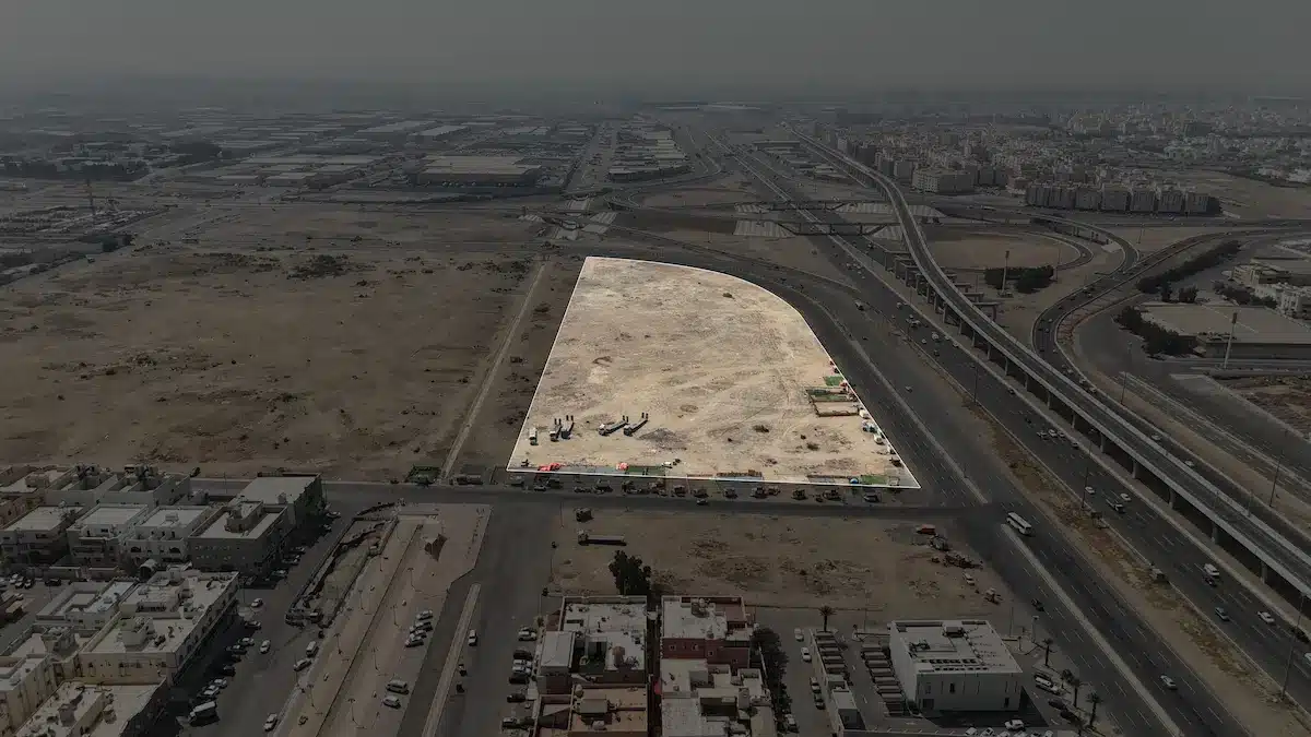 مزاد درر جدة