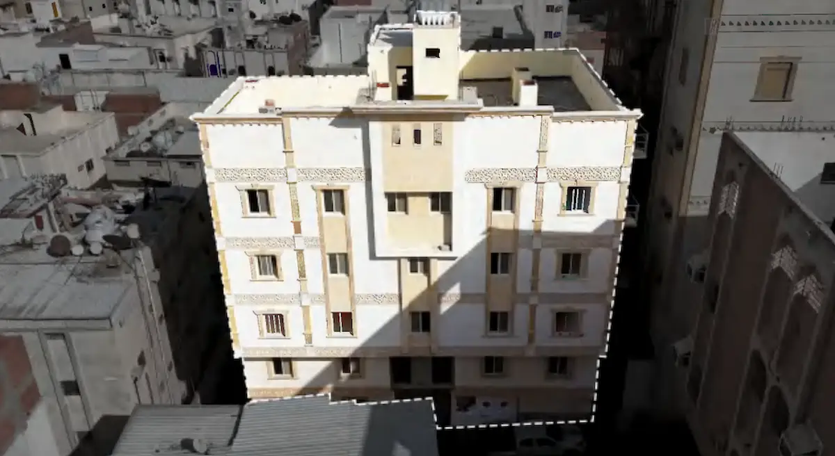 مزاد ثروات مكة