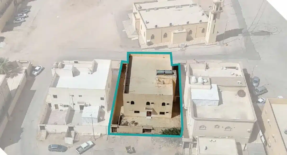مزاد ركائز عرعر