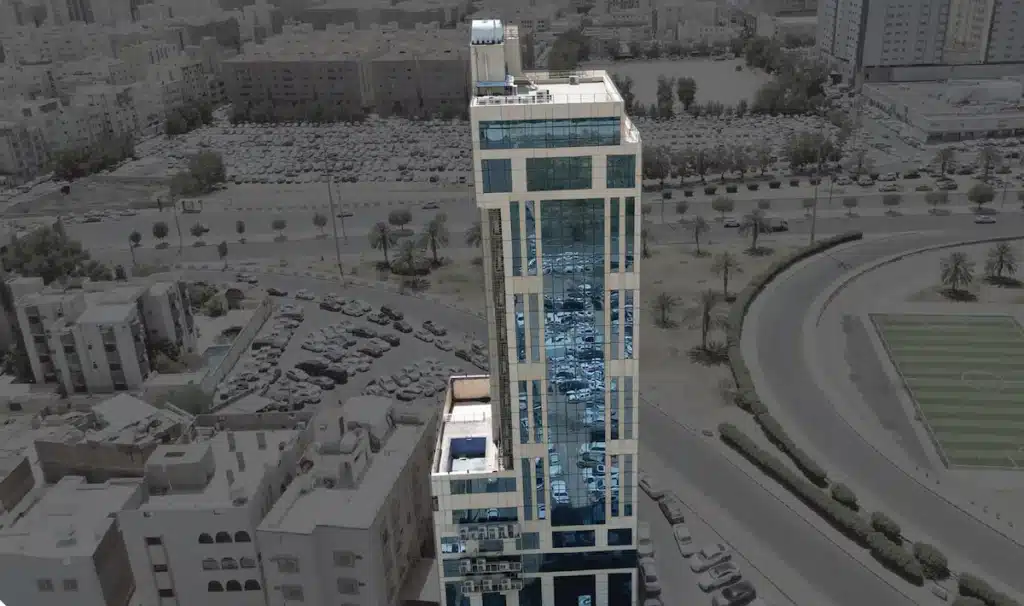 مزاد عمائر مكة