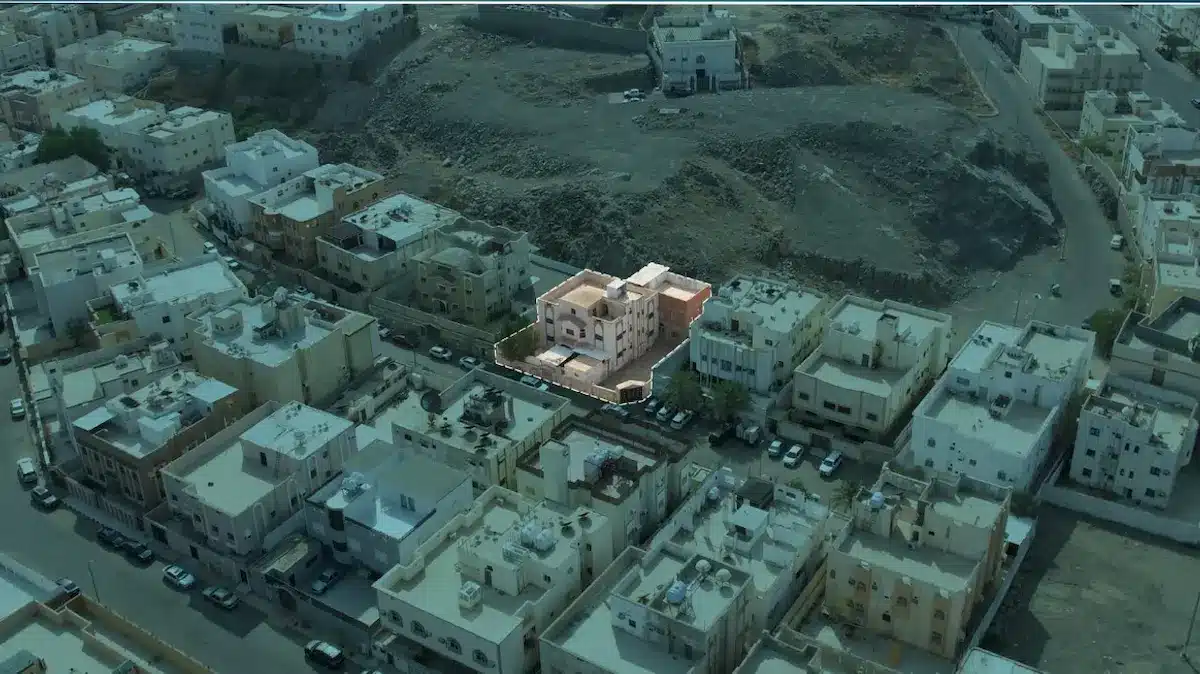 مزاد بكة