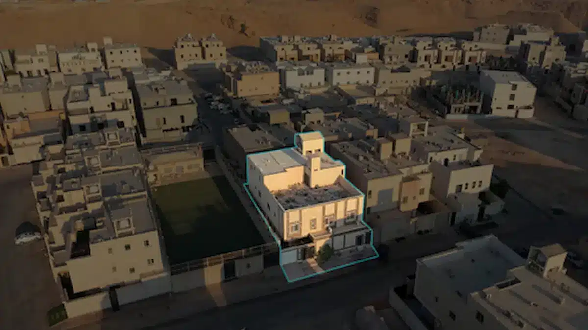 مزاد أطلال