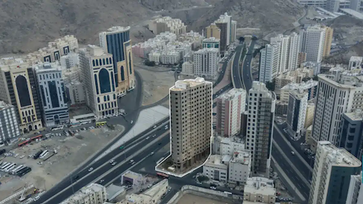 مزاد أطياف الباحة